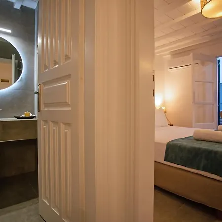 Aelia I / Mykonos Town