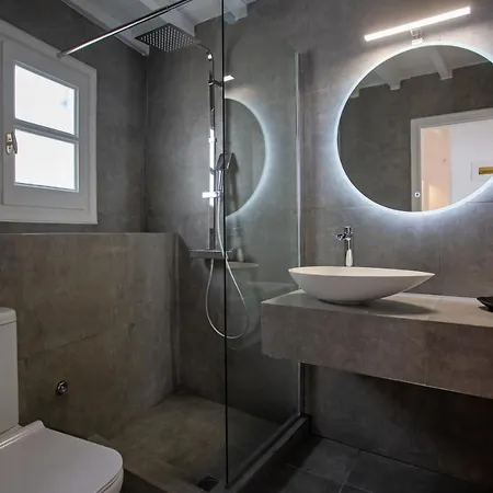 Aelia I / Mykonos Town