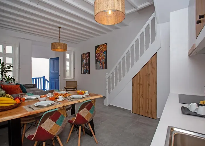 Aelia I / * Mykonos Town