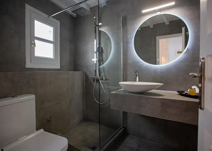 Aelia I / Mykonos Town